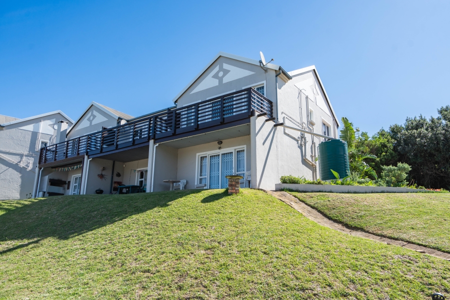 3 Bedroom Property for Sale in Seafield Eastern Cape